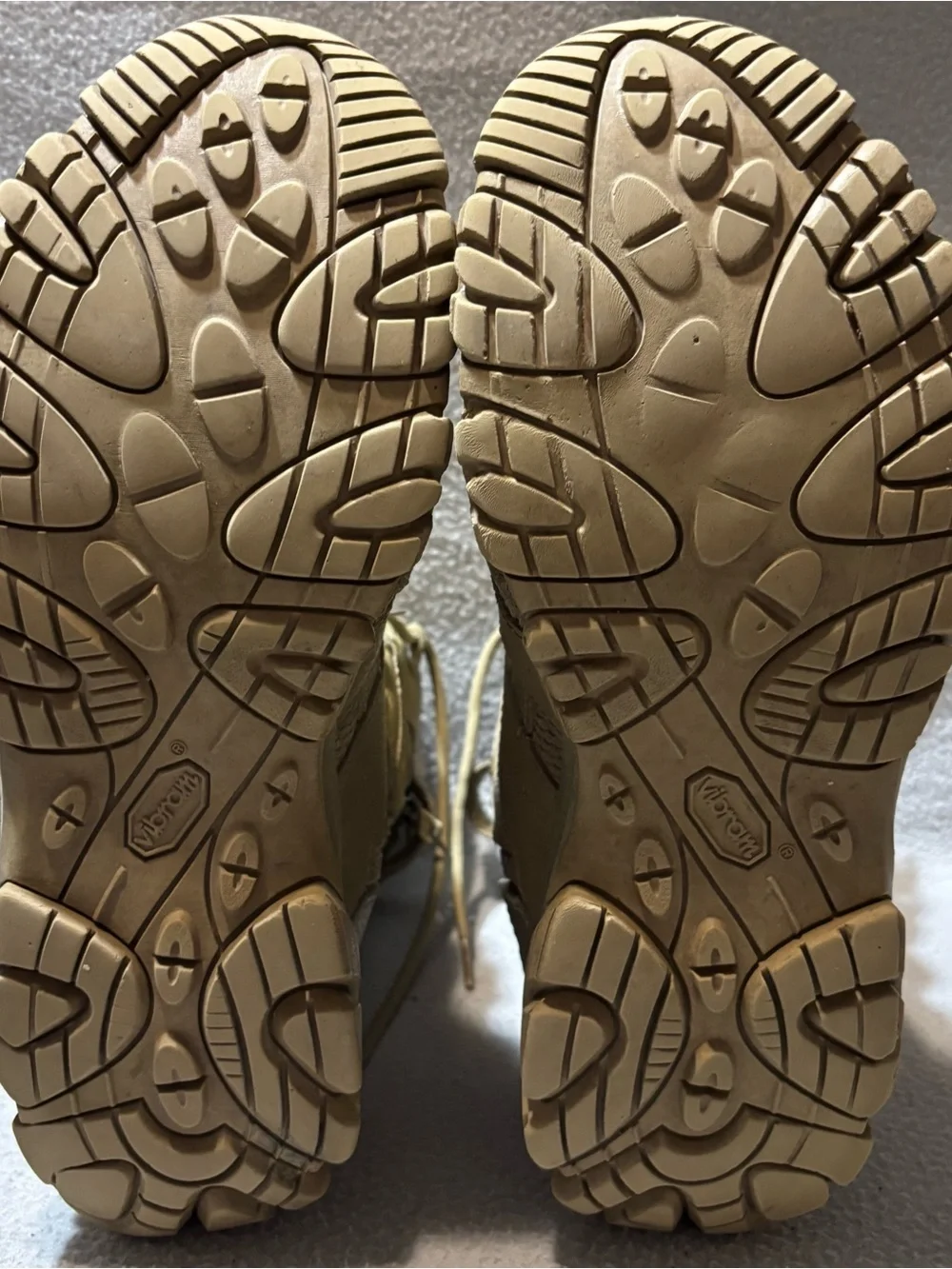Merrell Men’s Beige Tactical Boots Size 11 Side Zipper and Lace Up